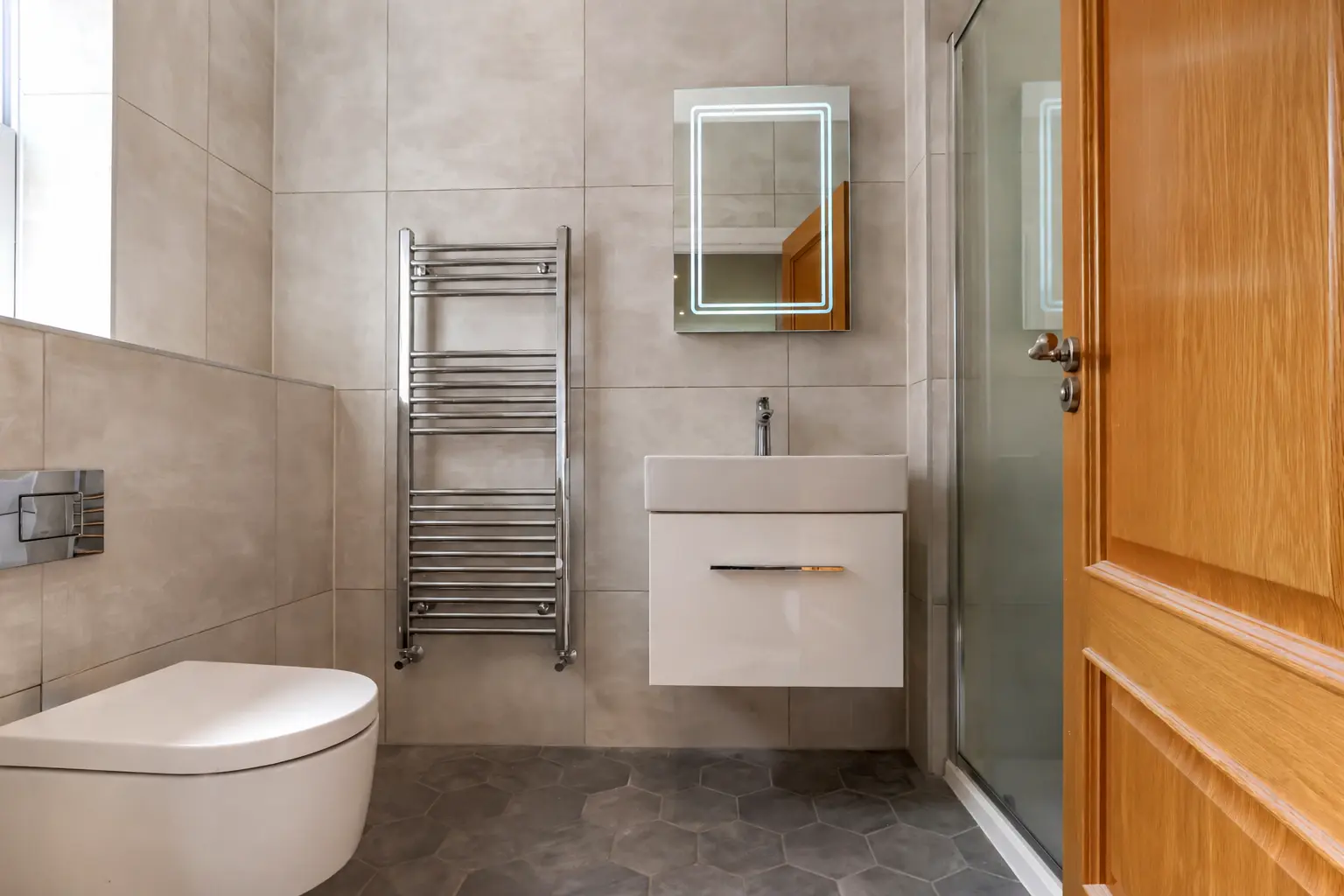 Contemporary shower room with wall-hung vanity